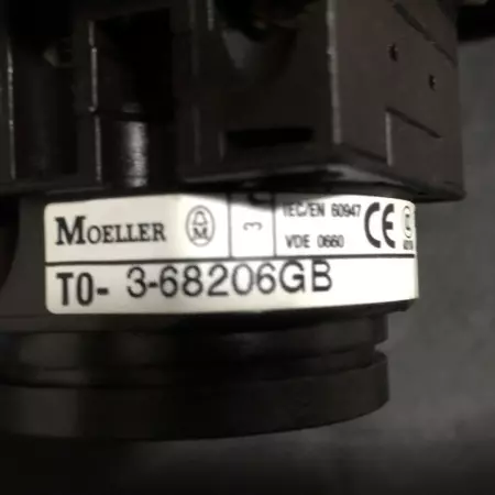  Moeller TO-3-68206GB Motor Load Switch w/Light 