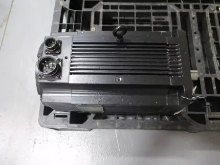 Allen Bradley 1326AB-B720E-21 SER.C AC Servo Motor, 6.79kW Frame Dia.194mm 