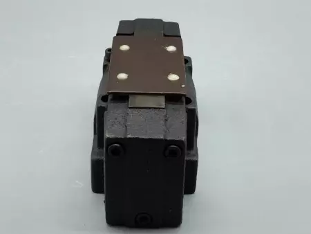 DOUBLE A QJ-02-T0-EN410E1-T B96S DIRECTIONAL CONTROL PILOT VALVE 