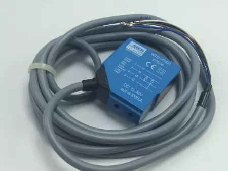 Sick WT12-P1321 Photoelectric Sensor W/Cable 1011016 