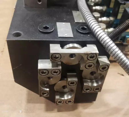 Nordson 8069436 Hot Melt Multi-Valve Glue Applicator Assy, EP45-17V 