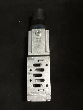Festo LR-ZP-A-D-2 Intermediate Pressure Regulator Plate 