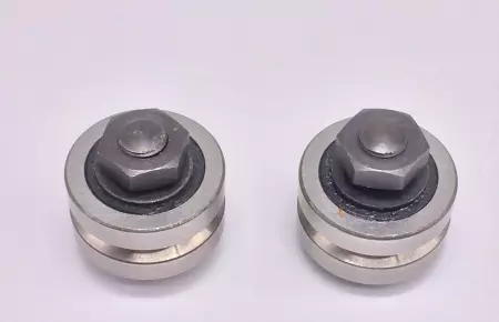 NEW HEPCOMOTION RSFJ34CNS STUDDED WHEEL V RAIL BEARING 10MM BORE 