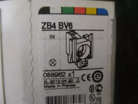 NEW Schneider Electric ZB4-BV6 Pilot Light Mounting Collar 