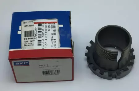 NEW  HA-310 ADAPTER SLEEVE BEARING 1-11/16IN BORE 