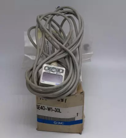 NEW SMC ISE40-W1-30L DIGITAL PRESSURE SWITCH 24VDC 