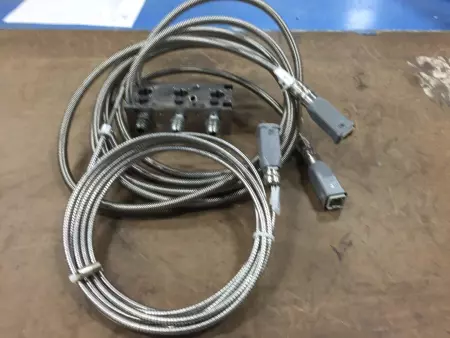 Nordson 410328 Hot Melt Applicator Head  EP11-03 