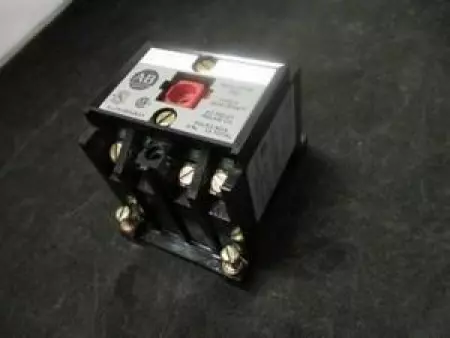   700-PT400A1 SER. C AC Relay w/ Time Delay Unit TESTED 