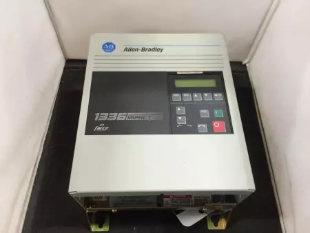 Allen Bradley 1336E-BRF15-AA-EN-HA2-L8E 1336 Impact AC Drive 1.5HP 