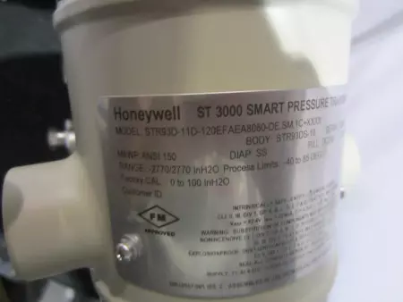 Honeywell STR93D-11D-120EFAEA8060-DE ST 3000 Smart Pressure Transmitter W/Pump 