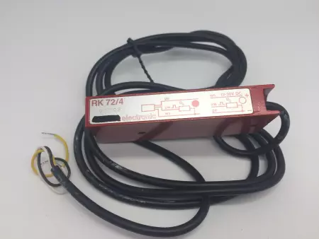 NAMCO EP110-14330 PHOTOELECTRIC RETRO REFLECTIVE SENSOR 