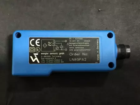 WENGLOR LN89PA2 RETRO REFLECTIVE SENSOR 10-30VDC 