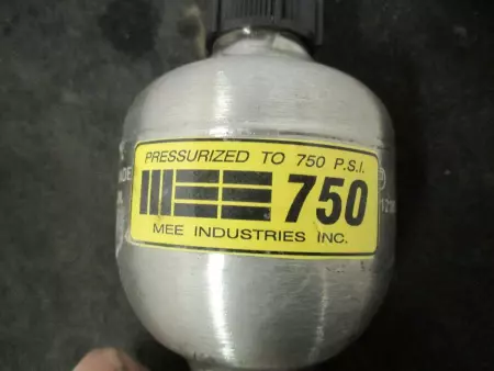  Mee Industries C21637 750 Fog Equipment 