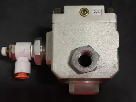  SMC VPA3145 3-Port Air Valve 