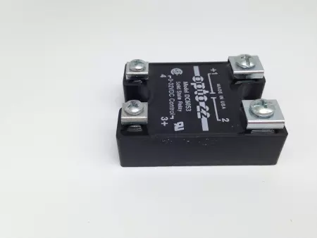  Crydom DC60S3 Solid State Relay, 3Amp, 60VDC, 3-32VDC Control 