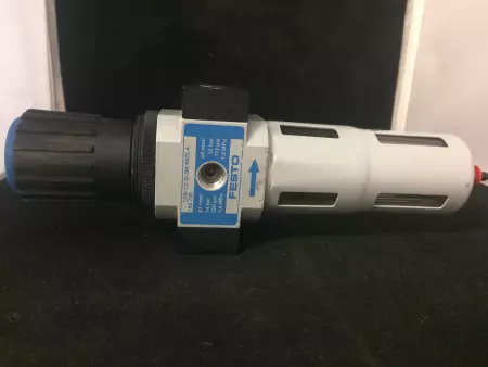  FESTO LFR-1/2-D-5M-MIDI-A PNEUMATIC FILTER REGULATOR, 